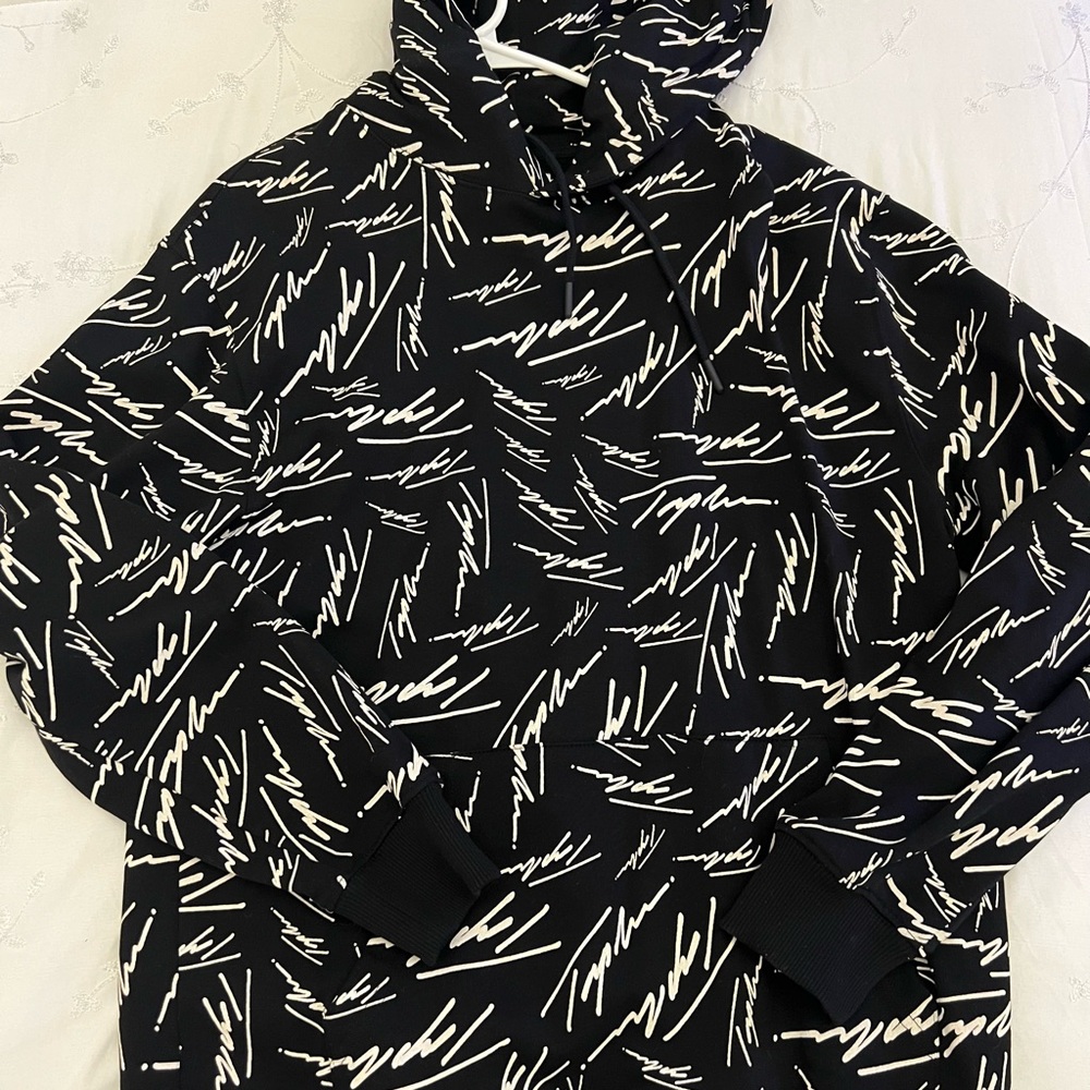 Top Man black hoodie